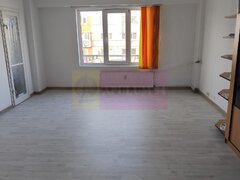 Vanzare apartament in zona Decebal- Calarasilor, metrou magistrala M2